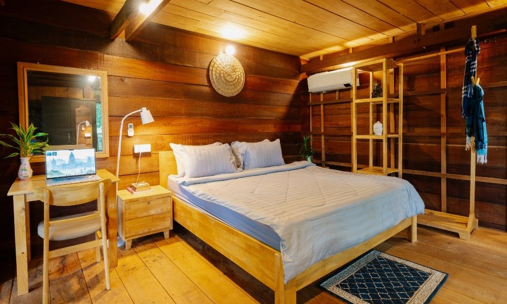 Nestled beside the lush greenery of Kep National Park Kep Cottage (35)